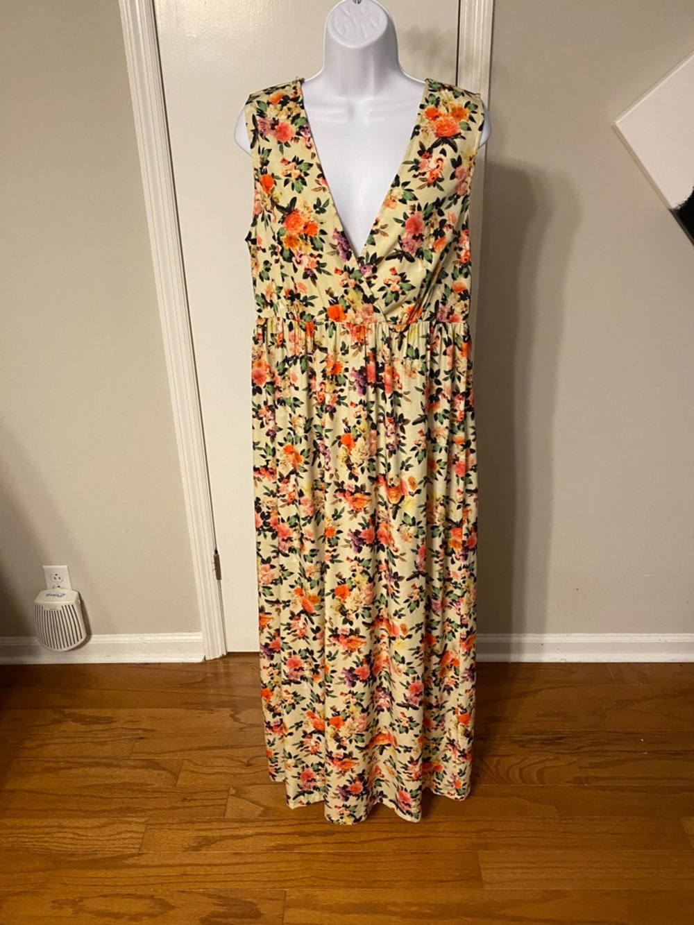 Anthropologie Veneet Bahl Maxi Dress - Picture 2 of 8